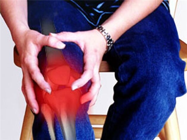 Durere în articulația genunchiului cauzată de un proces patologic